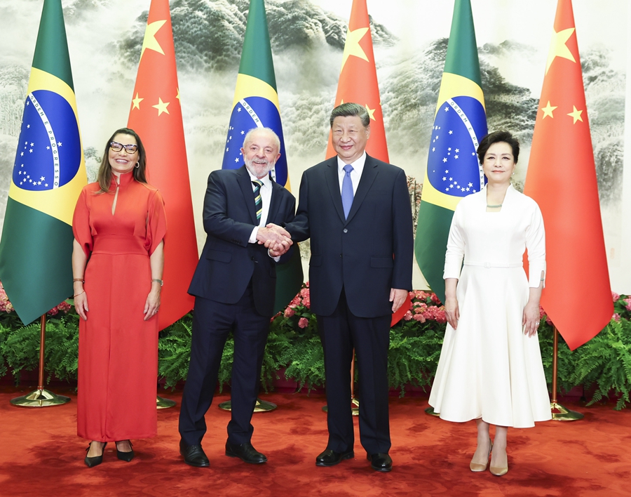 Chủ tịch Trung Quốc Tập Cận Bình hội đàm với Tổng thống Brazil Lula da Silva