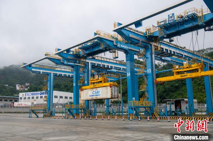 Cửa khẩu thông minh biên giới Trung - Việt bước vào liên hợp điều phối thử nghiệm, tiếp thêm động lực mới cho thương mại xuyên biên giới