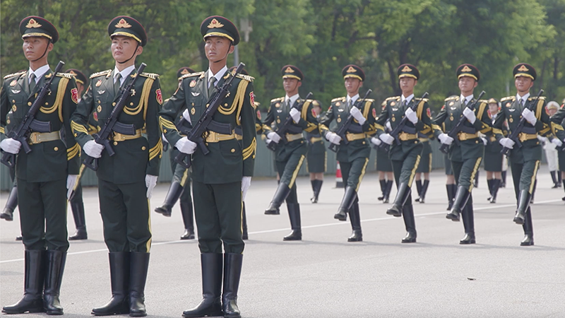 Nhiệt huyết! Bước vào hiện trường diễn tập duyệt binh ngày 3/9