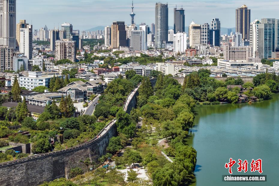 Tường thành Nam Kinh từ Giải Phóng Môn đến Huyền Vũ Môn hoàn tất tu sửa và mở cửa trở lại
