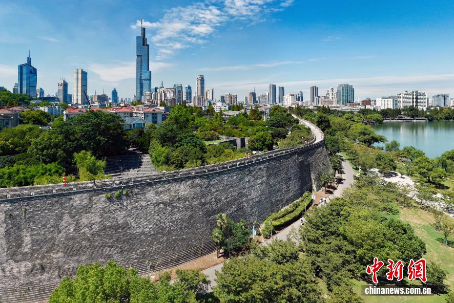 Tường thành Nam Kinh từ Giải Phóng Môn đến Huyền Vũ Môn hoàn tất tu sửa và mở cửa trở lại