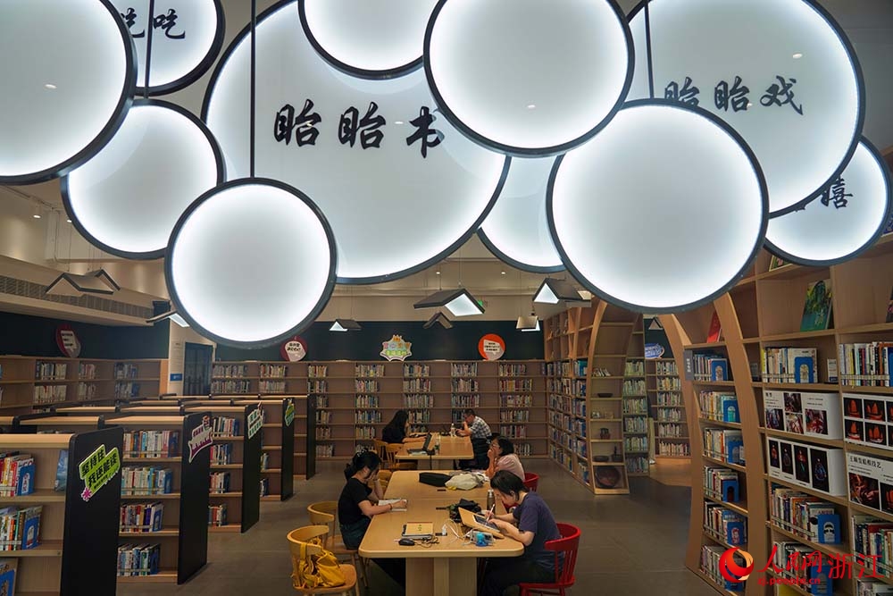 Ảnh: Chương Dũng Đào - Nhân Dân nhật báo điện tử