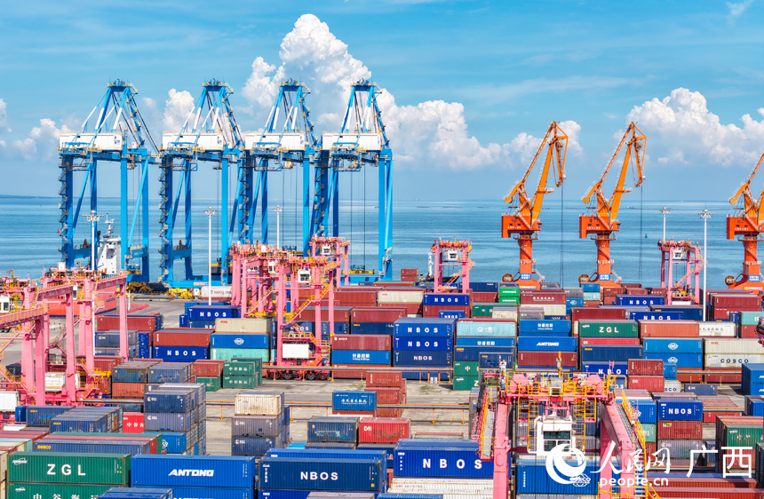 Quảng Tây mở thêm tuyến vận tải container xuất khẩu mới