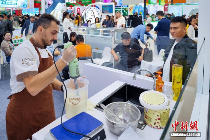 Triển lãm ngành kem và thực phẩm đông lạnh Trung Quốc lần thứ 27 khai mạc tại Thiên Tân
