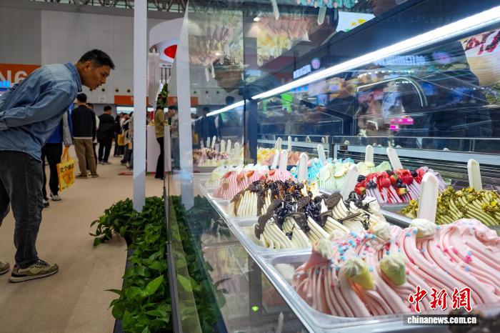 Triển lãm ngành kem và thực phẩm đông lạnh Trung Quốc lần thứ 27 khai mạc tại Thiên Tân