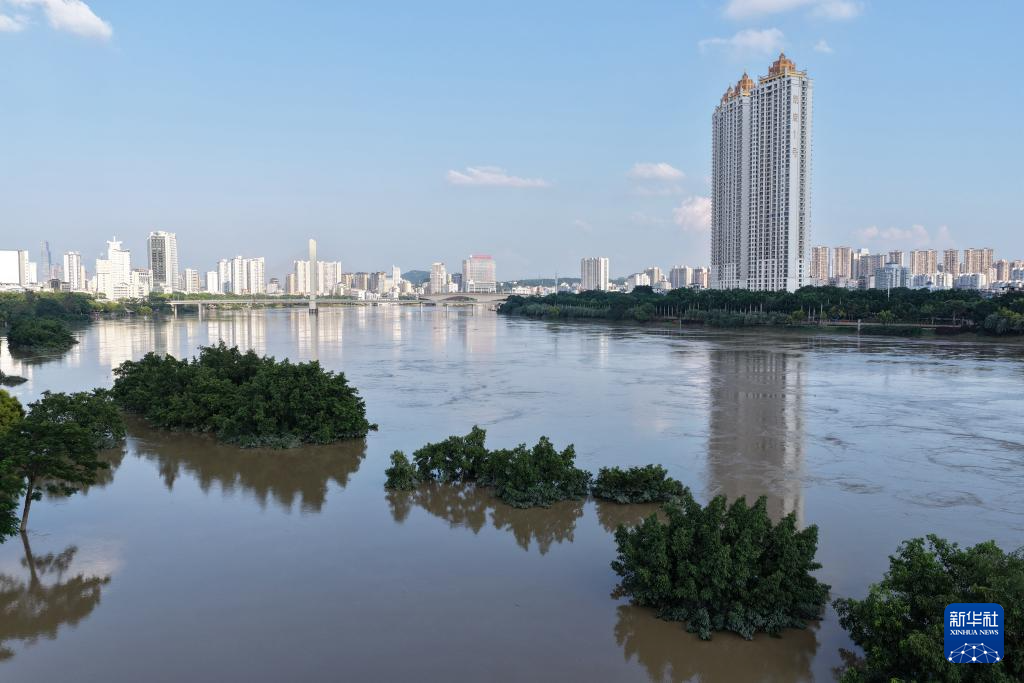 Quảng Tây nâng cấp đưa ra cảnh báo lũ màu cam