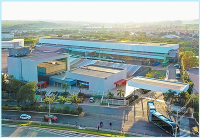 Nhà máy sản xuất khung gầm xe buýt điện của BYD tại Campinas, bang Sao Paulo, Brazil. Ảnh: Luis Branco – Phóng viên Nhân Dân nhật báo tại đơn vị Mỹ Latinh