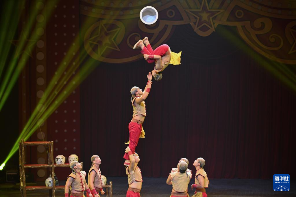 Khai mạc Liên hoan Xiếc Quốc tế Trung Quốc lần thứ 8