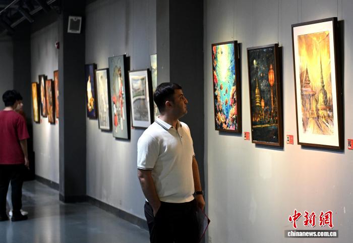 Triển lãm quốc tế Sáng tác Văn hóa Nghệ thuật ASEAN (lần thứ sáu) khai mạc tại Hạ Môn