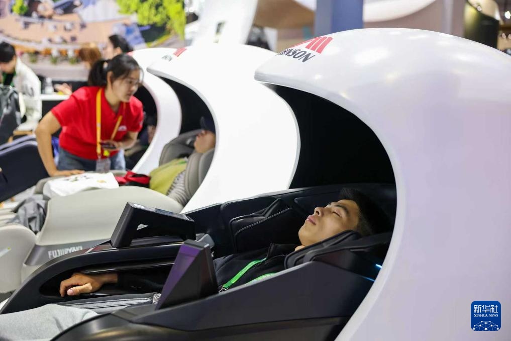 Nâng cao chất lượng cuộc sống tại khu triển lãm hàng tiêu dùng của CIIE lần thứ 8