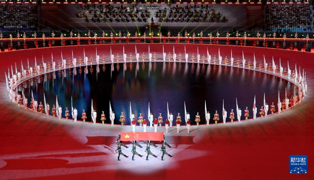 Lễ khai mạc Đại hội Thể thao toàn quốc Trung Quốc lần thứ 15 diễn ra tại Quảng Châu