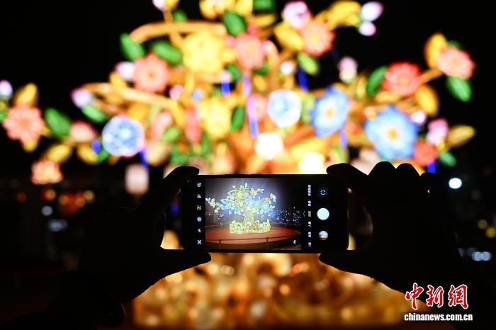 Lễ hội đèn màu thu hút du khách tại Ninh Ba, Chiết Giang