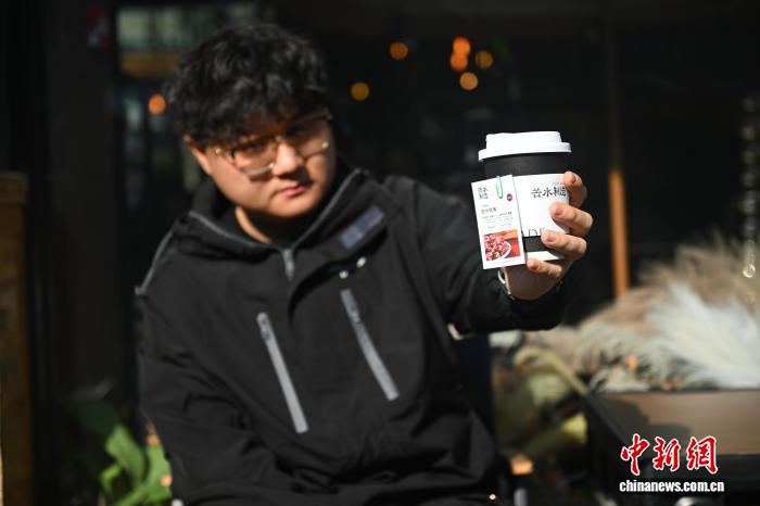 Hoa hồng Kushui ở Lan Châu vươn ra thị trường quốc tế, tạo dựng “nền kinh tế ngọt ngào”