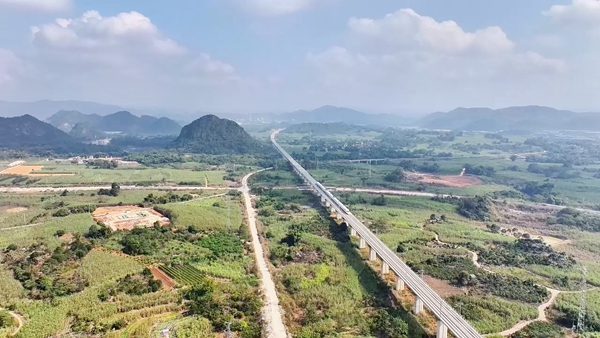 Quảng Tây sắp có tàu cao tốc đến thẳng biên giới Trung - Việt