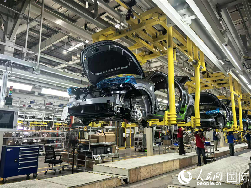 Nhà máy BYD tại Thái Lan đang hoạt động hết công sức. Ảnh: Đàm Tâm - Phóng viên Nhân Dân nhật báo điện tử