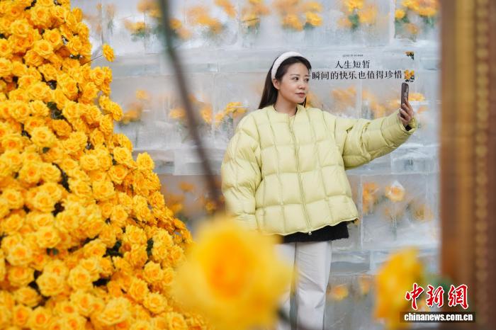 Cáp Nhĩ Tân: Công trình “Hoa hồng băng giá” trở lại trong thời gian giới hạn
