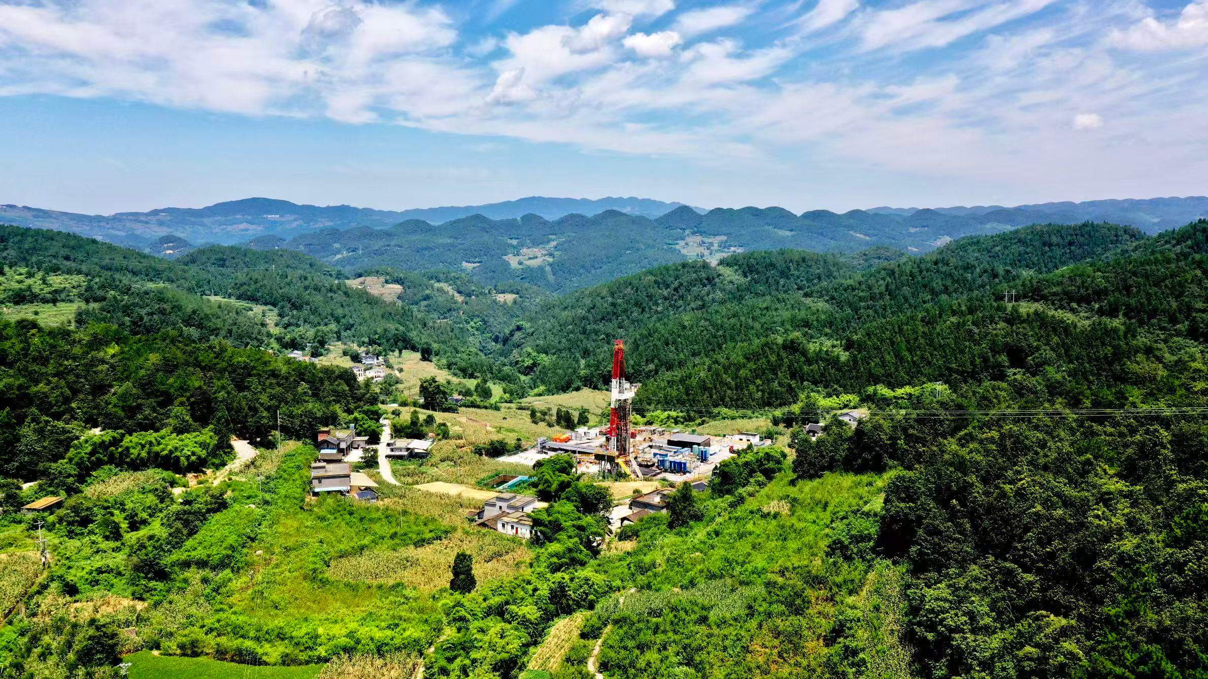 Tổng sản lượng mỏ khí đá phiến Bồi Lăng vượt 80 tỷ mét khối