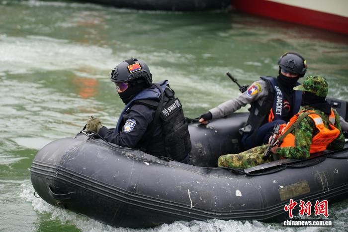 Trung Quốc, Lào, Myanmar và Thái Lan tổ chức diễn tập liên hợp xử lý tình huống khẩn cấp trên sông Lan Thương - Mekong