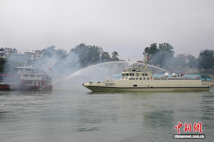 Trung Quốc, Lào, Myanmar và Thái Lan tổ chức diễn tập liên hợp xử lý tình huống khẩn cấp trên sông Lan Thương - Mekong