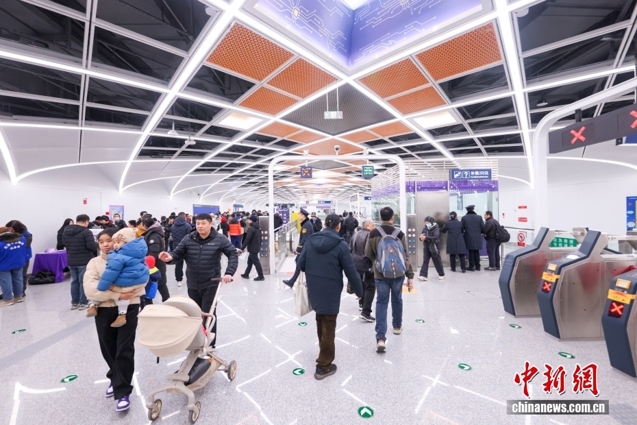 Tổng chiều dài sử dụng của hệ thống đường sắt đô thị Bắc Kinh vượt mốc 900 km