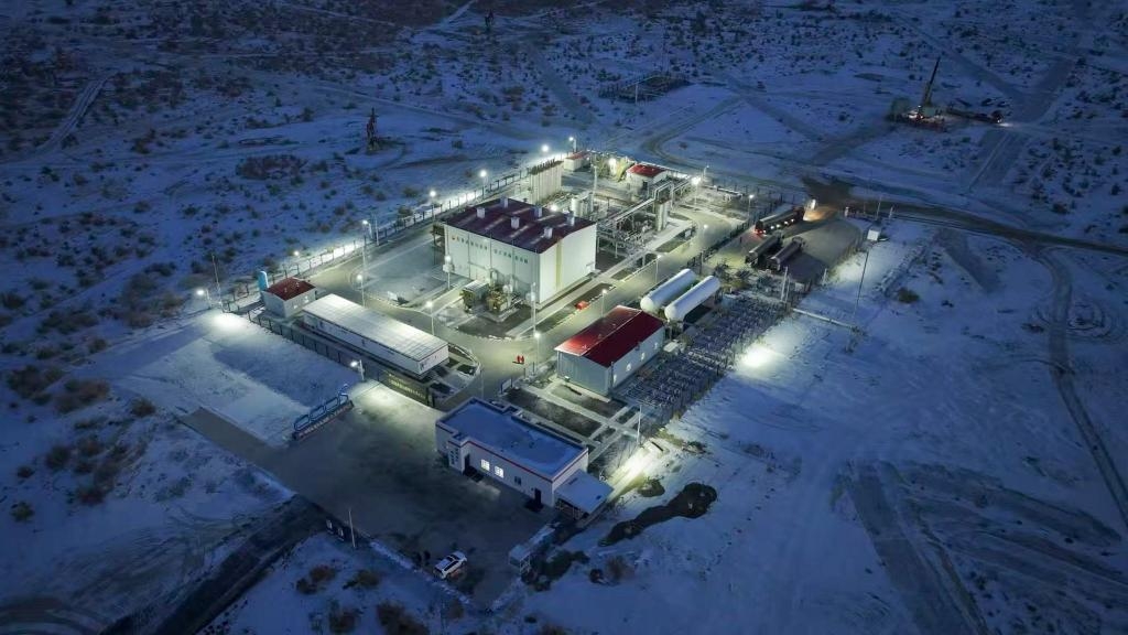 Trung Quốc: Ra đời dầu mỏ cấp độ bơm hàng triệu tấn carbon hàng năm đầu tiên tại Tân Cương