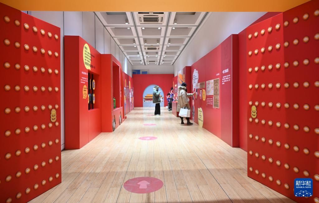 “Lắng nghe sắc màu kể chuyện” tại Tử Cấm Thành