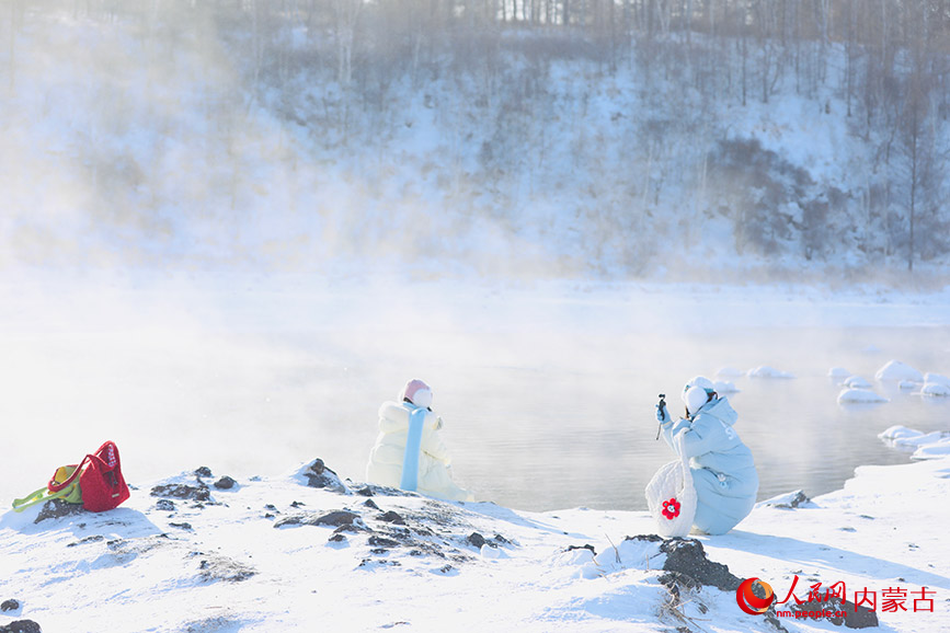 Dòng sông không đóng băng - bức tranh sinh thái mùa đông ở A Nhĩ Sơn