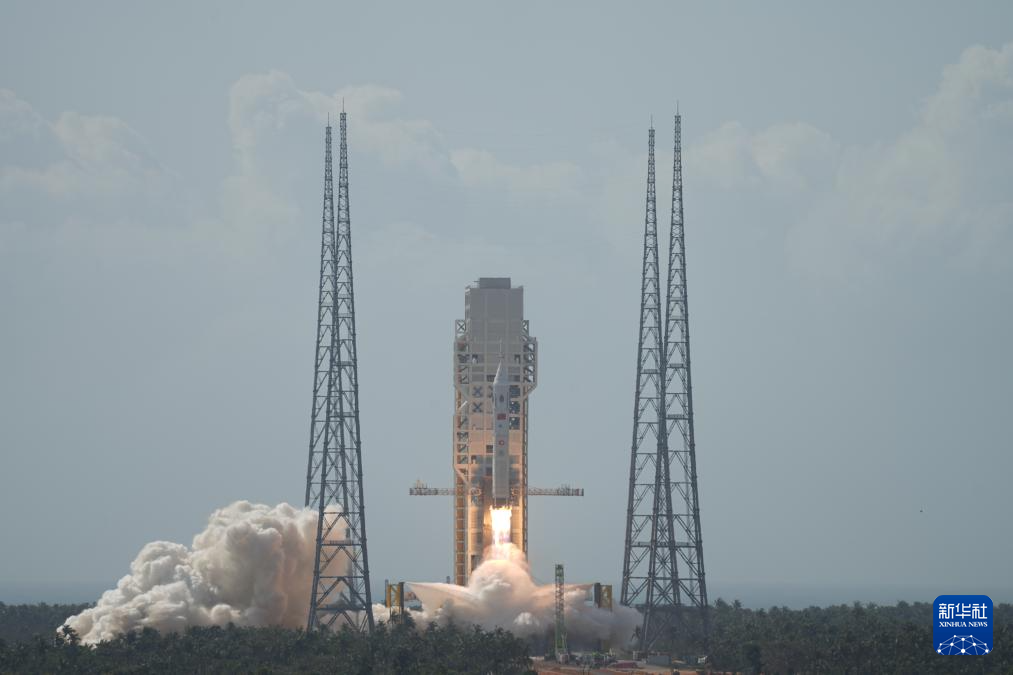 Trung Quốc triển khai thành công bay trình diễn tầm thấp của tên lửa Trường Chinh-10 và thử nghiệm thoát hiểm ở điều kiện áp suất động cực đại của tàu vũ trụ Mộng Châu