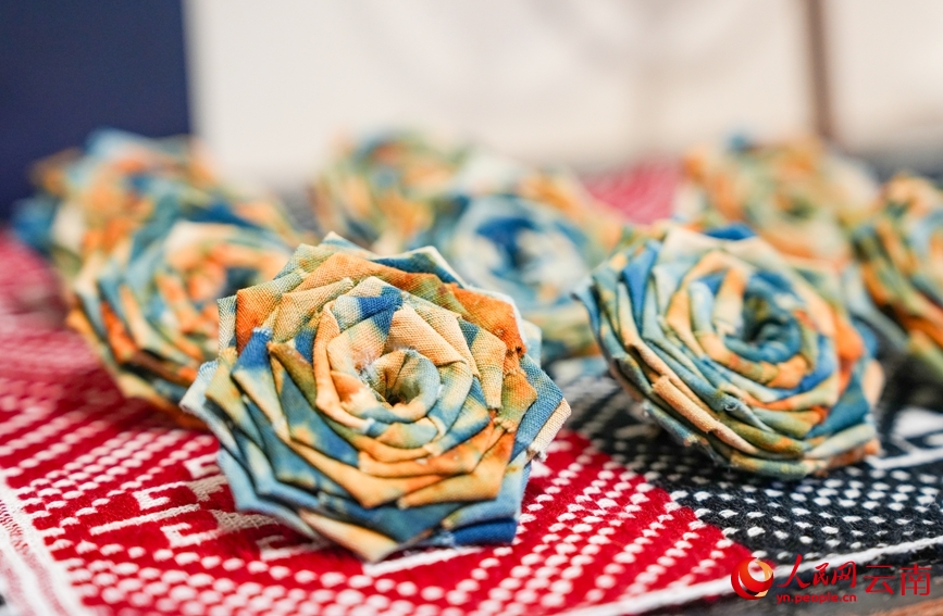 Ninh Nhĩ, Vân Nam: Nghề nhuộm buộc truyền thống mang sức sống mới