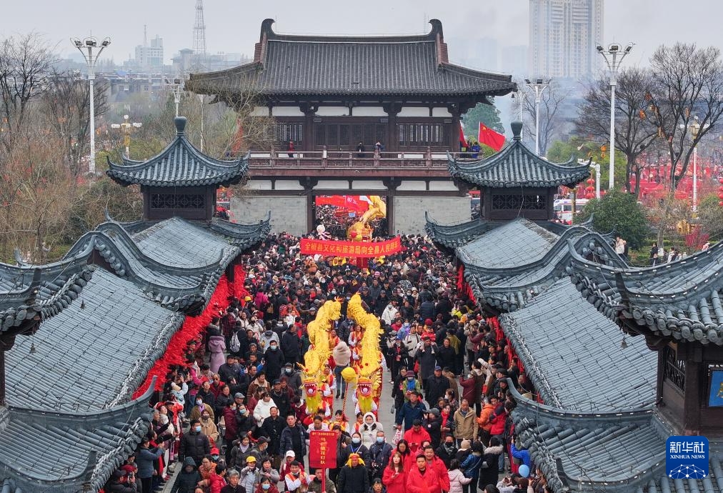 Mười sáu tháng Giêng cùng người An Huy “đi cầu Thái Bình”