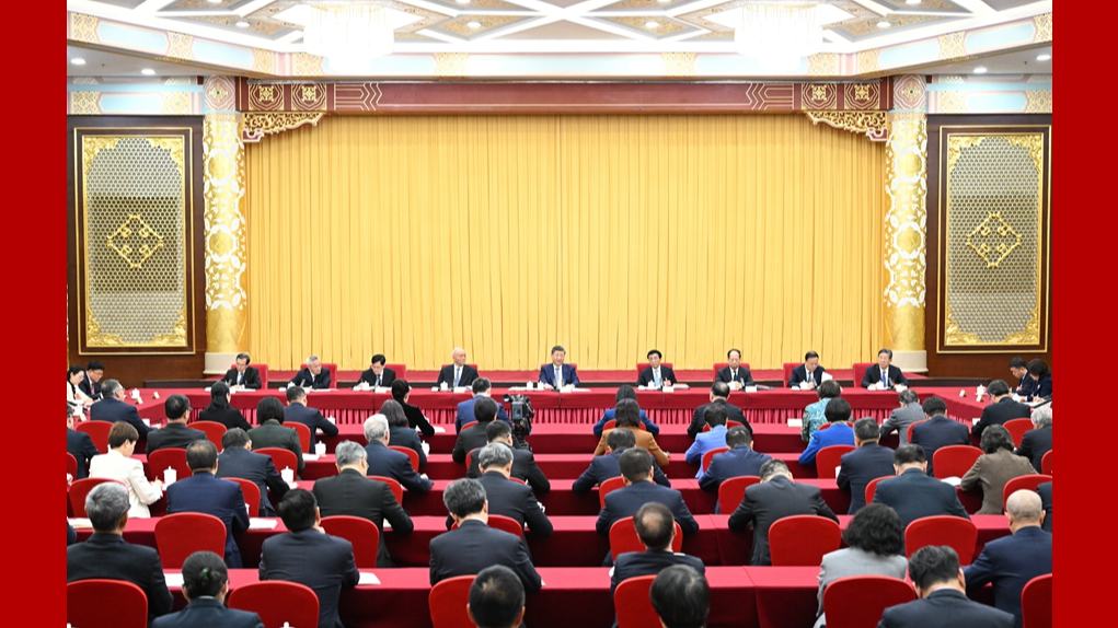 Tổng Bí thư Trung Quốc Tập Cận Bình thăm các ủy viên Chính hiệp