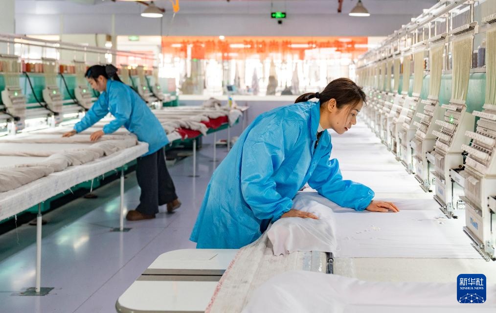 Kinh tế Trung Quốc khởi sắc trong 2 tháng đầu năm 2026