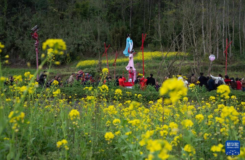 Diễu hành, biểu diễn “Kịch trên không” – Di sản văn hóa phi vật thể của Trung Quốc