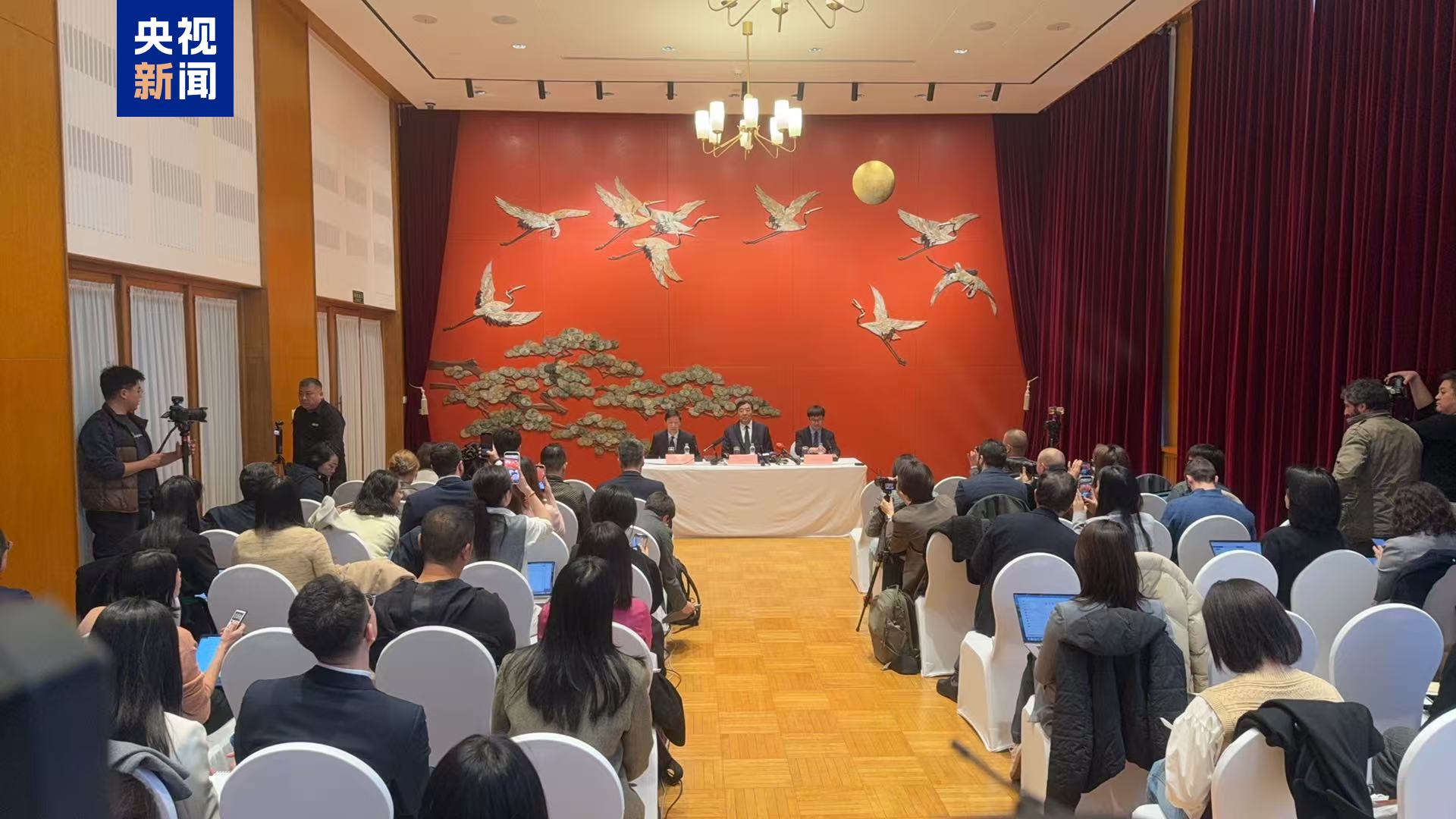 Trung Quốc sẽ duy trì trao đổi mật thiết với các bên về vấn đề Trung Đông