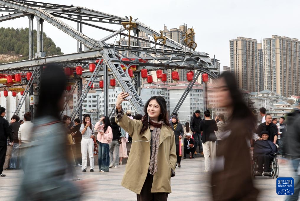 Trung Quốc ghi nhận 135 triệu lượt khách du lịch nội địa trong kỳ nghỉ Tết Thanh Minh 2026