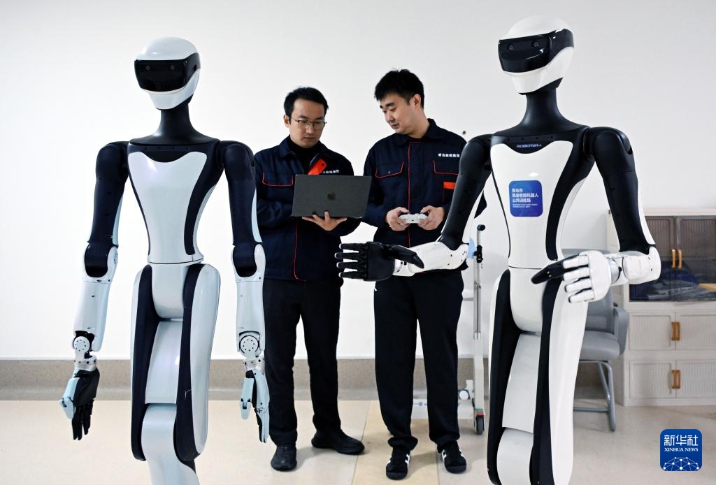 Thanh Đảo: Trung tâm huấn luyện chuyên biệt giúp robot chăm sóc sức khỏe AI sớm đi vào đời sống