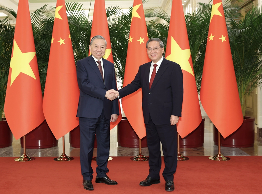 Thủ tướng Lý Cường, Ủy viên trưởng Triệu Lạc Tế hội kiến Tổng Bí thư, Chủ tịch nước Việt Nam Tô Lâm