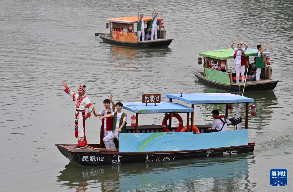 Rộn ràng lễ hội “Mùng 3 tháng 3” tại Trung Quốc