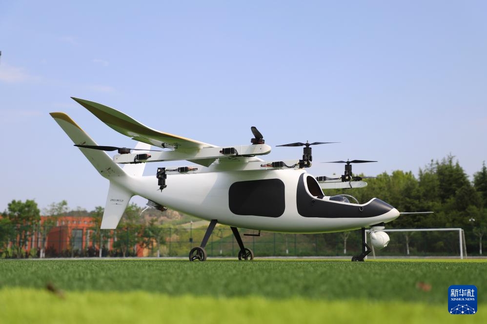 Mẫu drone chạy bằng hydro được chụp tại Đại Liên vào ngày 10/5. Ảnh: Tân Hoa Xã 