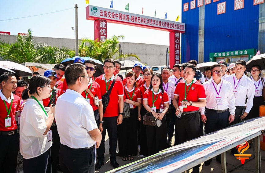 200 thanh niên Việt Nam tham dự “Hành trình đỏ nghiên cứu, học tập” tại Vân Nam