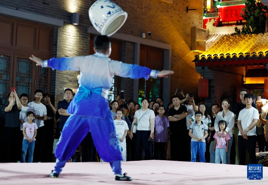 Sức sống mới của nghệ thuật tạp kỹ nghìn năm tuổi