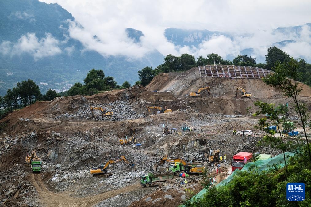 Trung Quốc khởi công dự án đường thủy mới qua đập Tam Hiệp