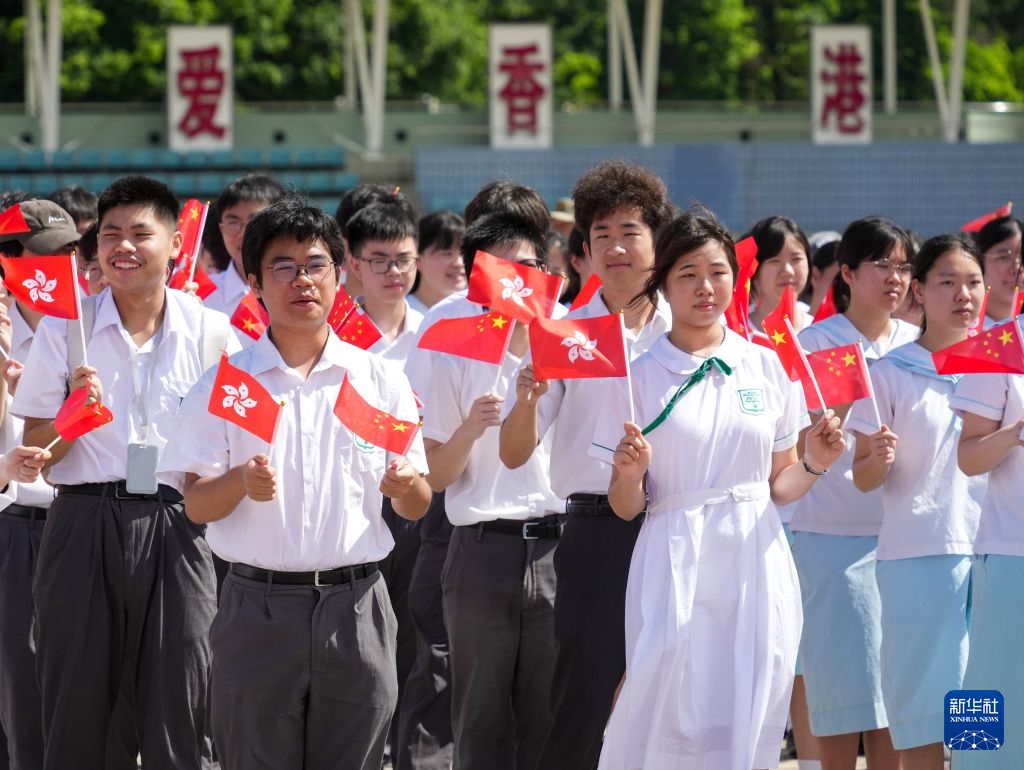 Biên đội tàu Hải quân Trung Quốc đến Hong Kong khởi động sự kiện giao lưu