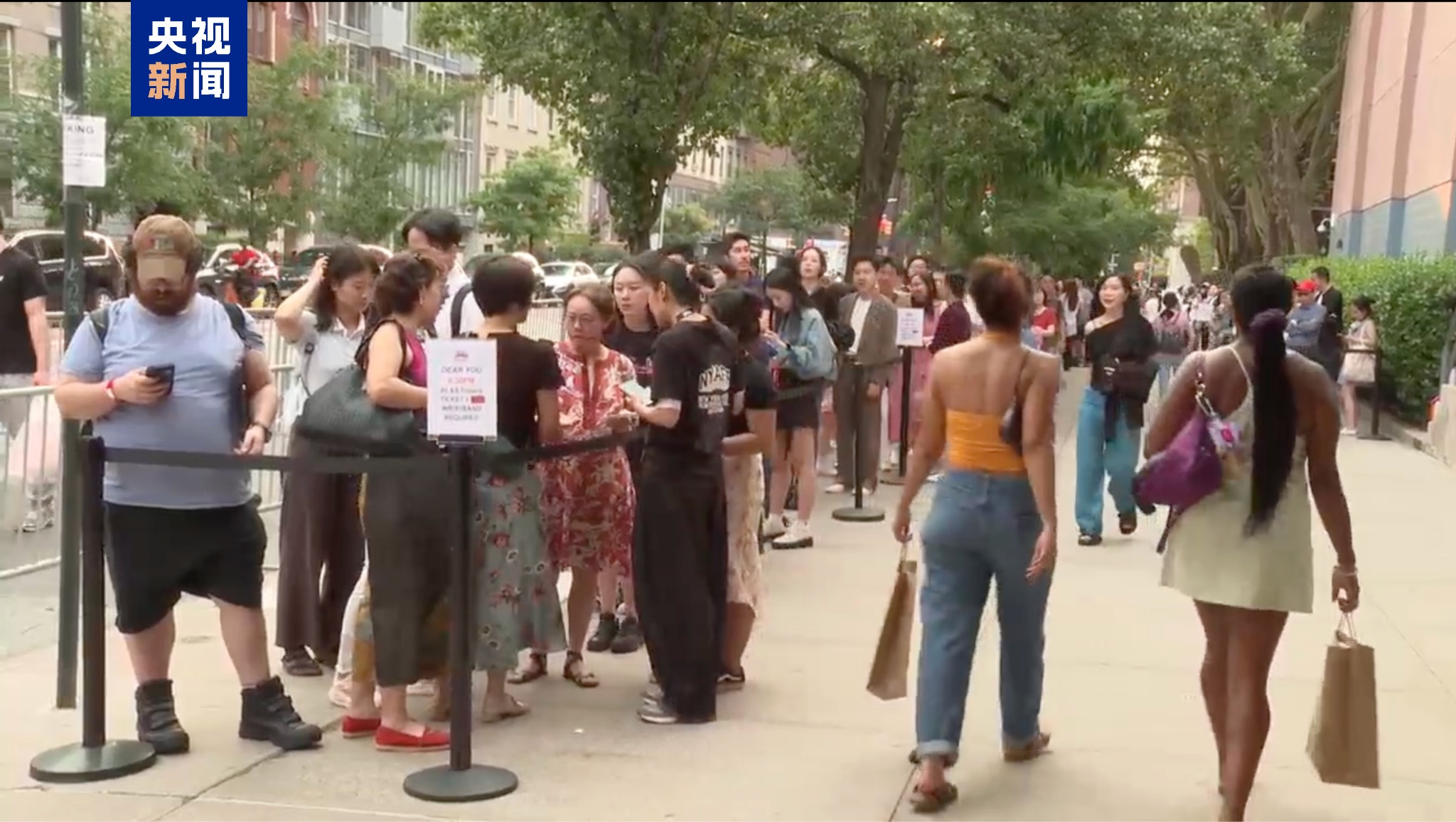 "Thư tình gửi bà ngoại" cháy vé tại Liên hoan phim Châu Á New York