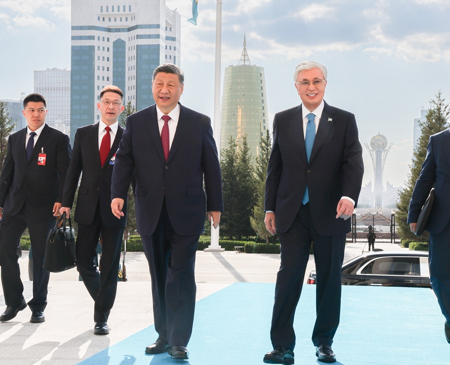 Chủ tịch Trung Quốc Tập Cận Bình hội đàm với Tổng thống Kazakhstan Kassym-Jomart Tokayev