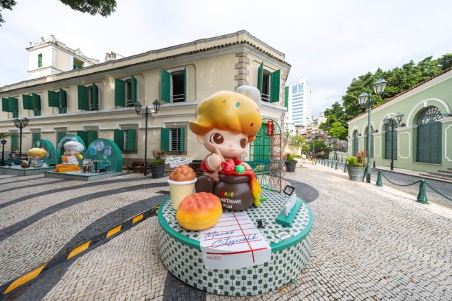 Bốn nhân vật đình đám của Pop Mart xuất hiện tại Macau, Trung Quốc