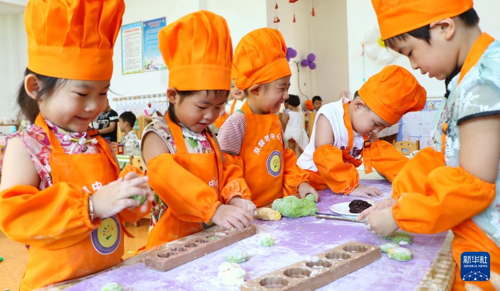 Đón chào lễ Thất Tịch với đa dạng phong tục dân gian