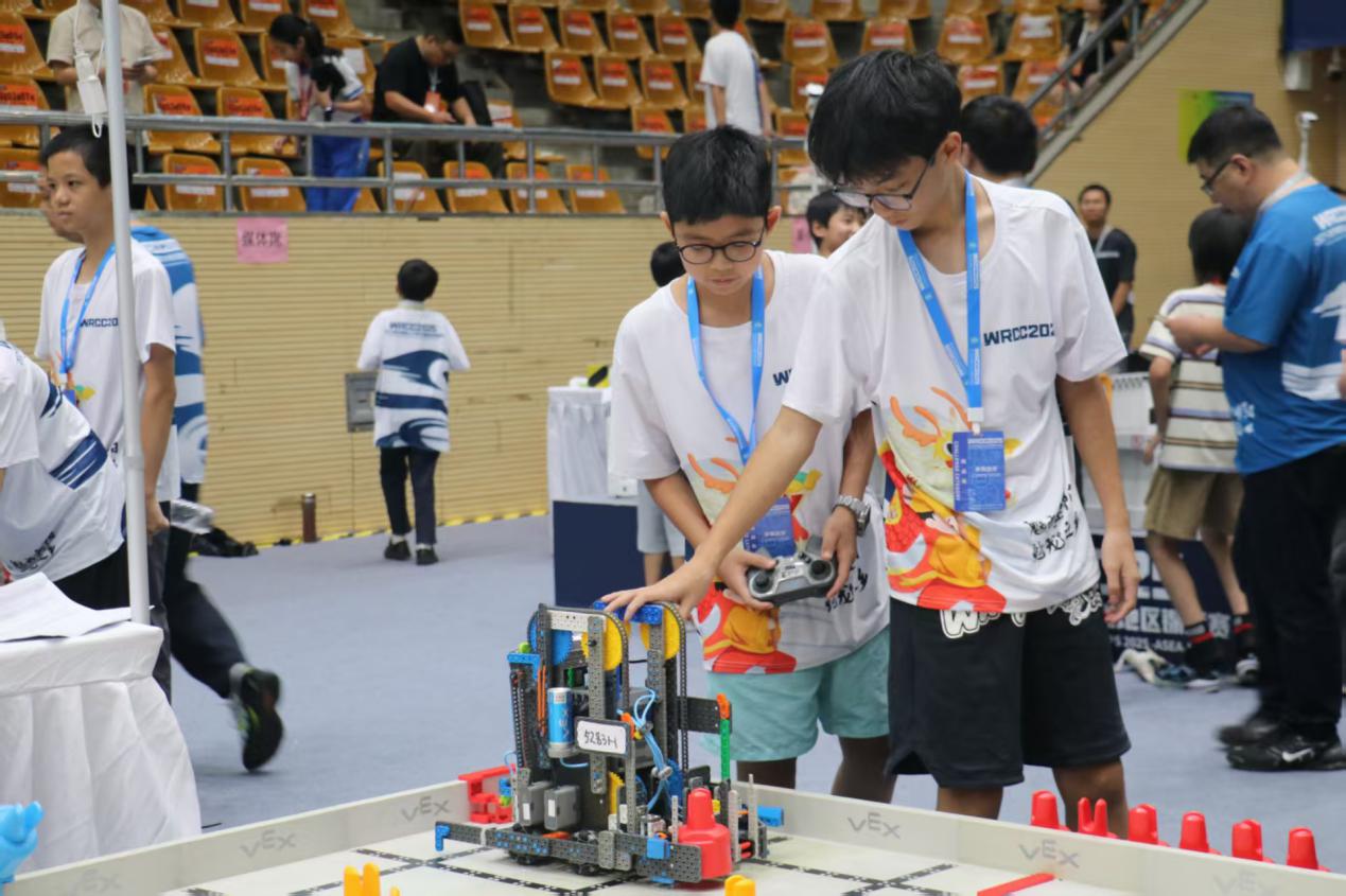 Hình ảnh tại cuộc thi. Ảnh: Lưu Lộ Dao