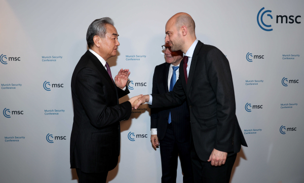 Trung Quốc, Đức và Pháp tiến hành cuộc gặp Bộ trưởng Ngoại giao ba bên