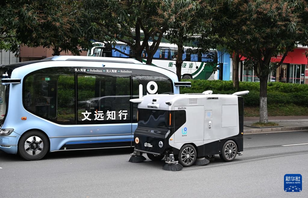 Quảng Châu: Công nghệ tự lái cho người dân trải nghiệm “cuộc sống tương lai”